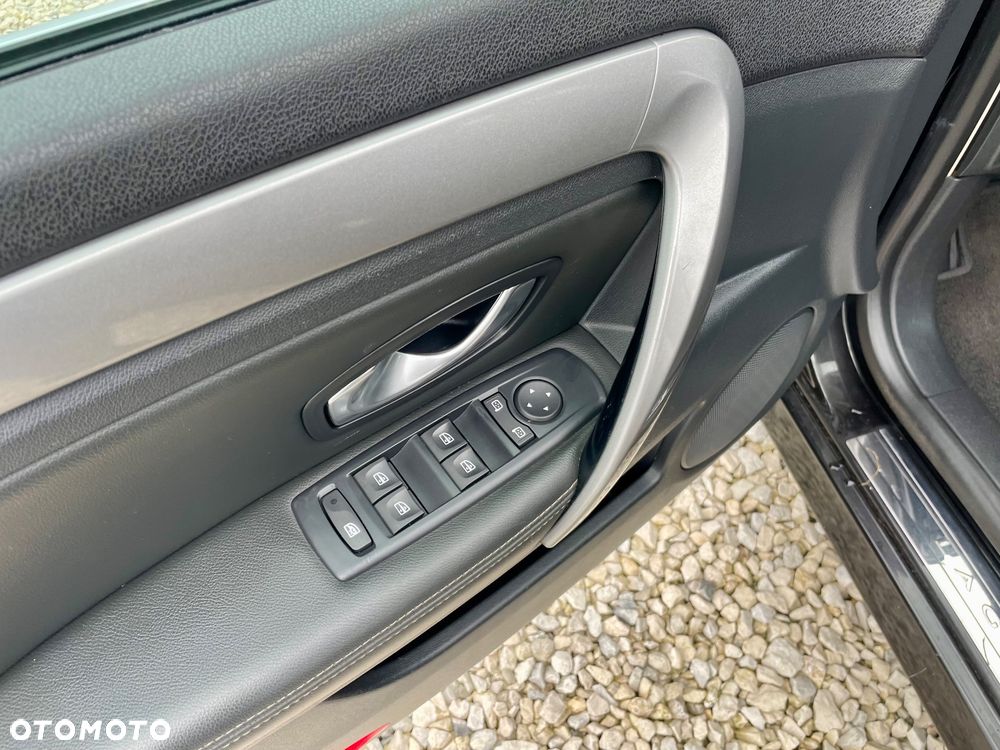 Renault Laguna dCi 110 FAP Limited - 31