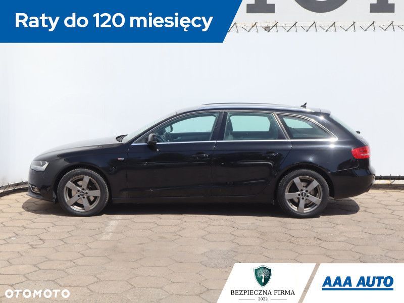 Audi A4 Avant - 4
