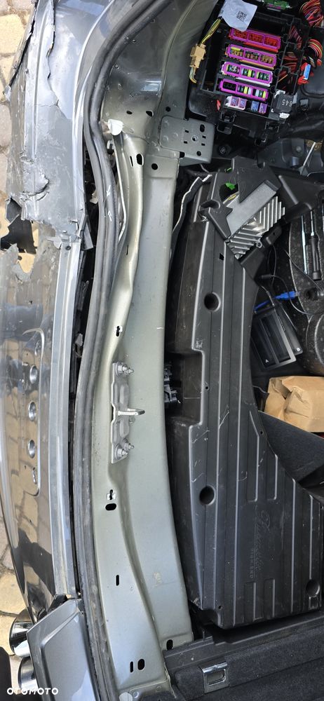 Porsche Cayenne - 30