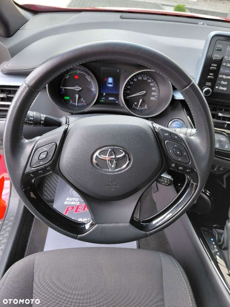 Toyota C-HR - 13