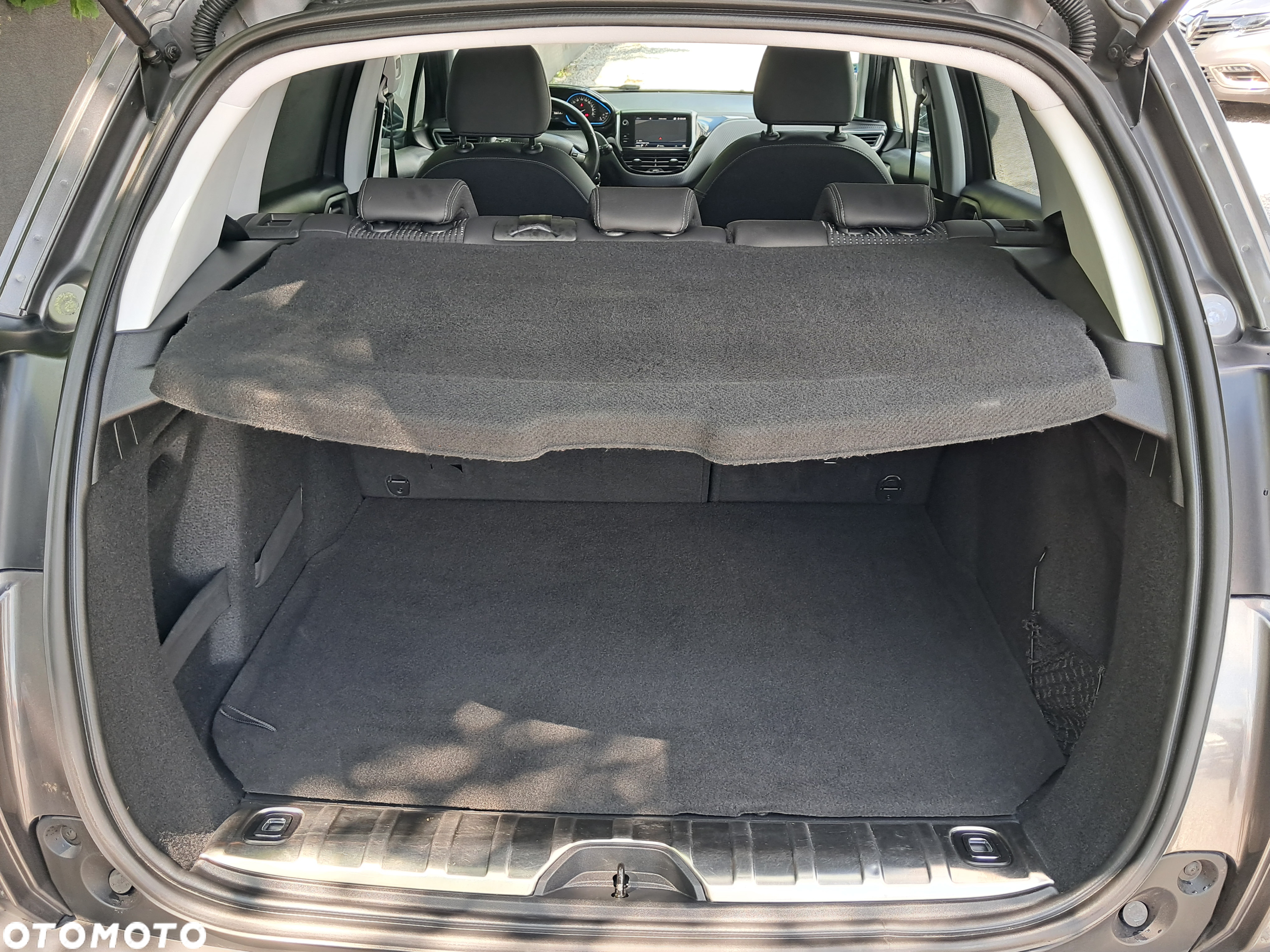 Peugeot 2008 PureTech 130 Allure Pack - 10