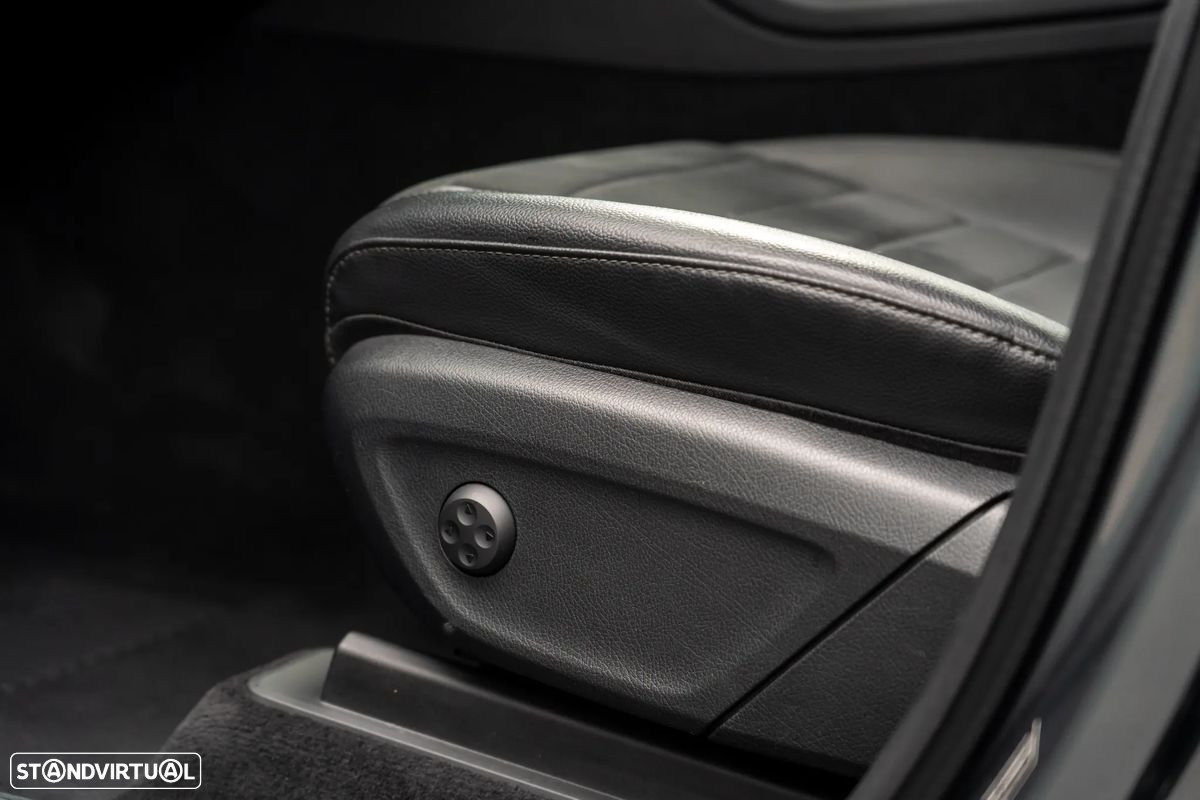 Mercedes-Benz GLE 300 d 4Matic - 10