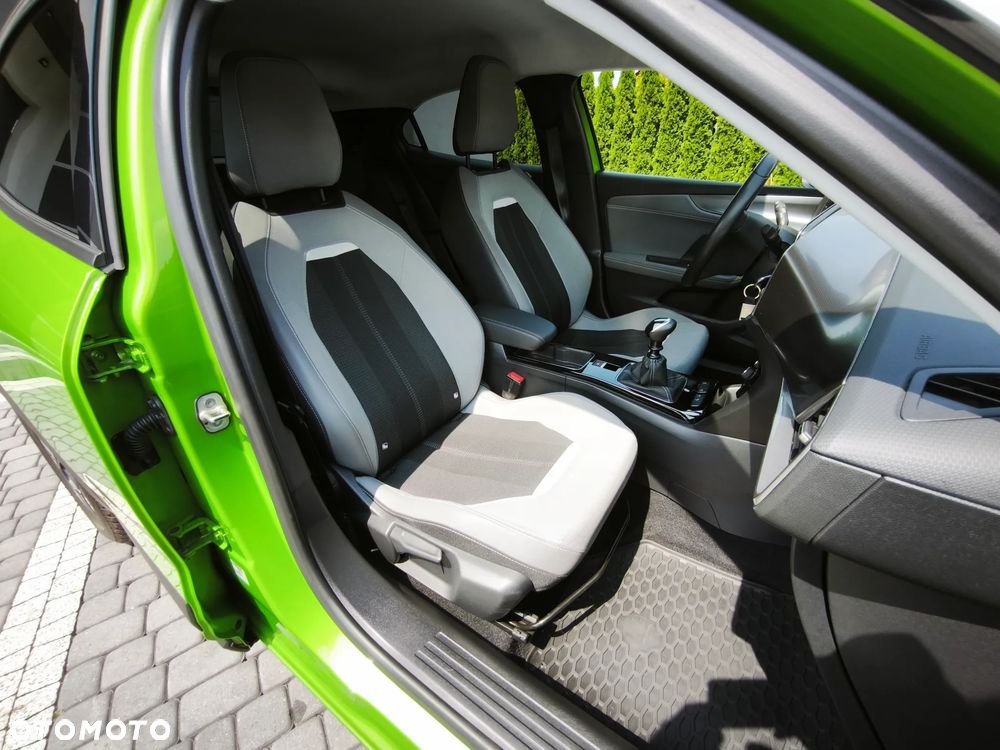 Opel Mokka 1.2 T Elegance S&S - 12