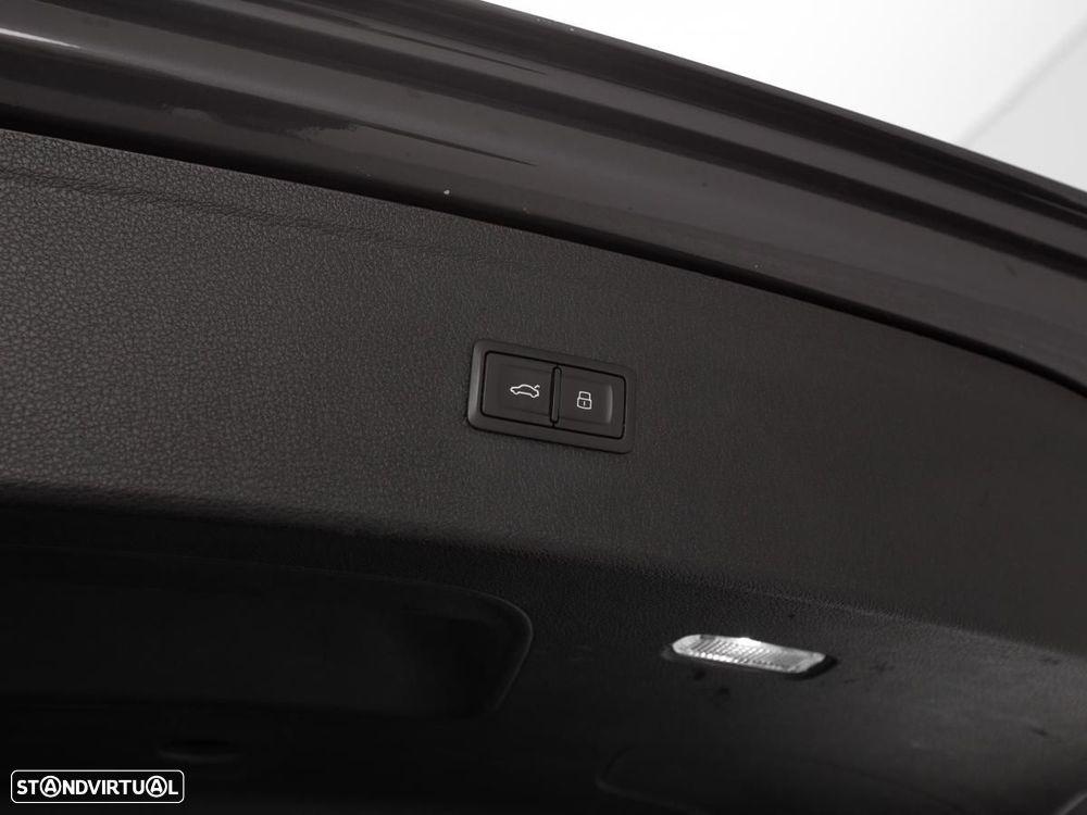 Audi Q5 2.0 TDI quattro S-line S-tronic - 14