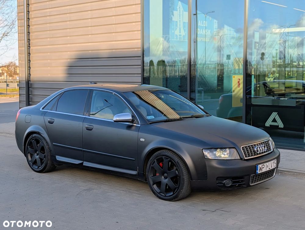 Audi S4 Limousine - 1