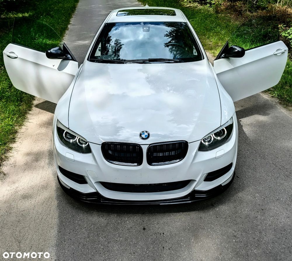 BMW Seria 3 335i - 1