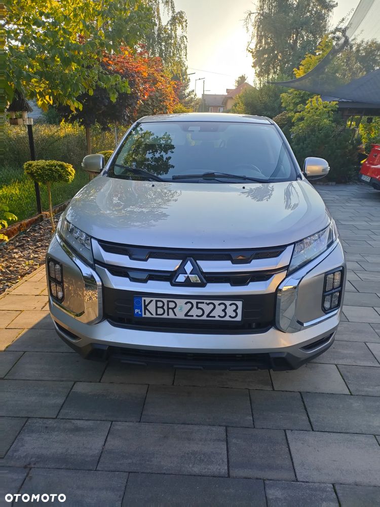 Mitsubishi Outlander 2.0 Intense + Navi 4WD CVT - 1