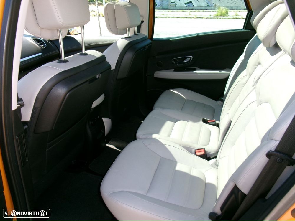 Renault Scénic 1.7 Blue dCi Bose Edition EDC - 6