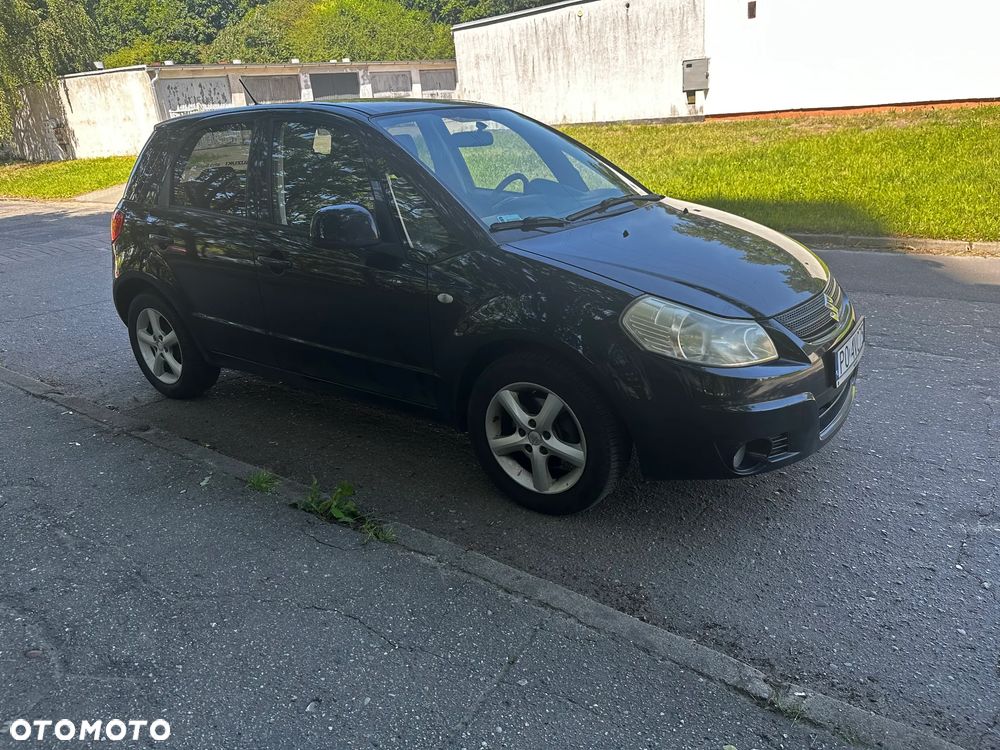 Suzuki SX4 1.6 GLX / Comfort - 2