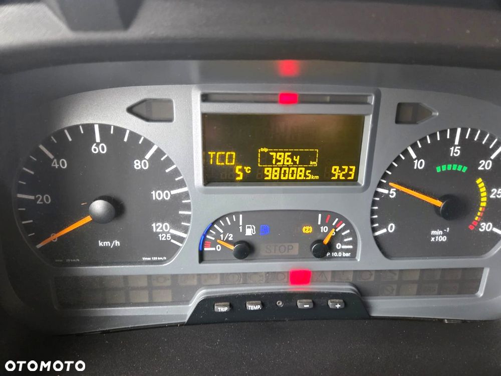 Mercedes-Benz ATEGO 818 / 98tys.km !!! / BURTO - FIRANKA / EURO5 / - 13