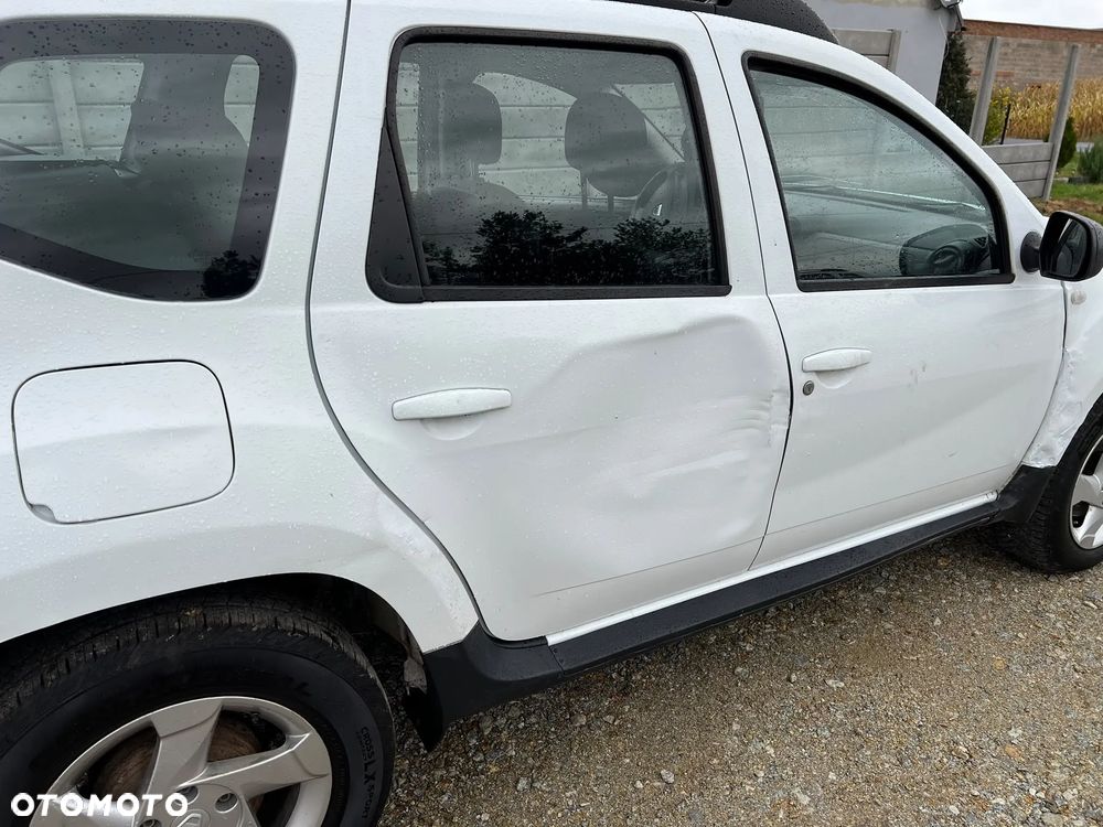 Dacia Duster 1.5 dCi Laureate 4x4 - 28