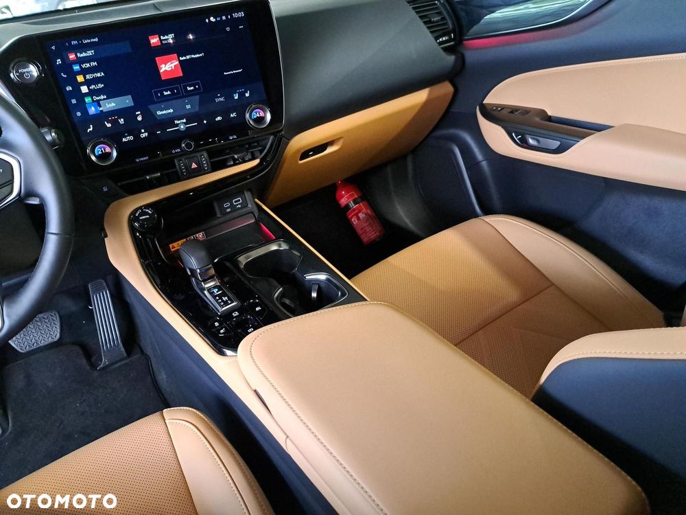 Lexus NX 350h Prestige AWD - 25