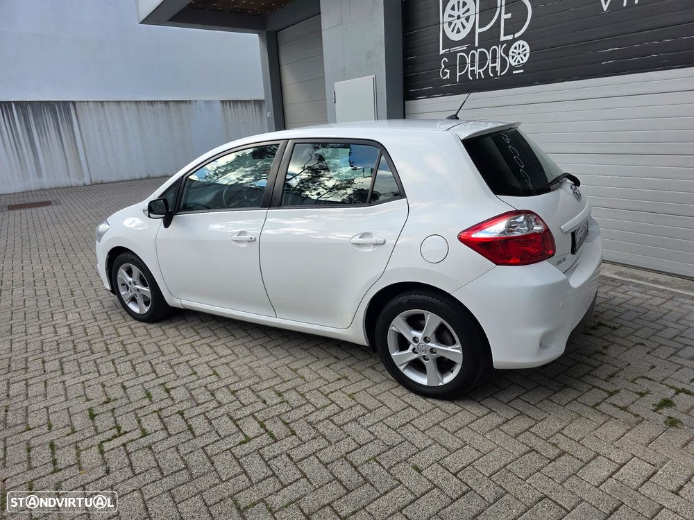 Toyota Auris 1.33 VVT-i Exclusive - 7