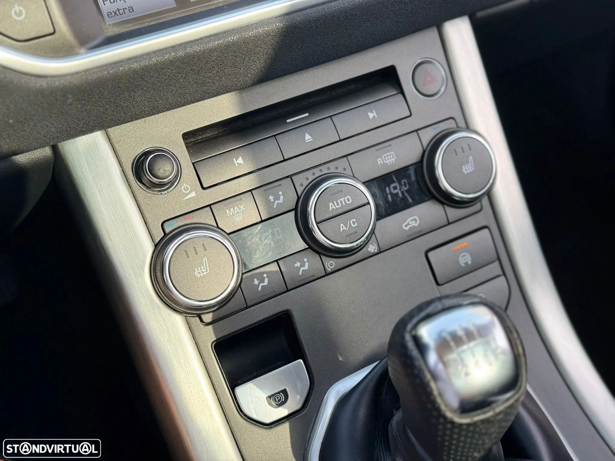 Land Rover Range Rover Evoque 2.2 DW12C Prestige - 16