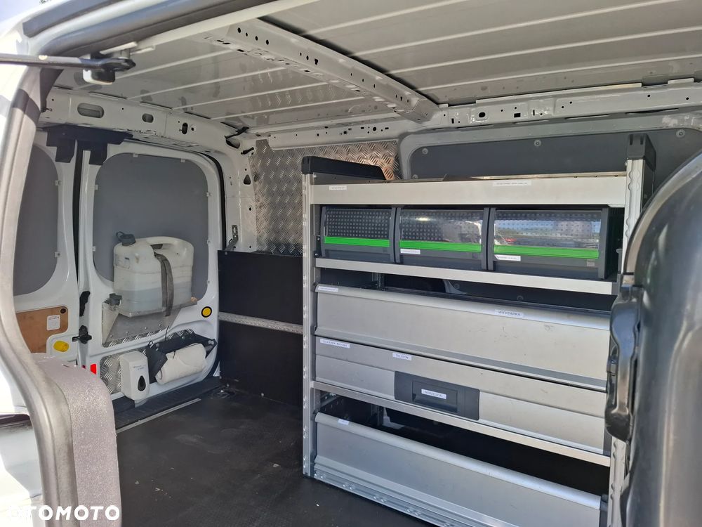 Ford Transit connect - 22