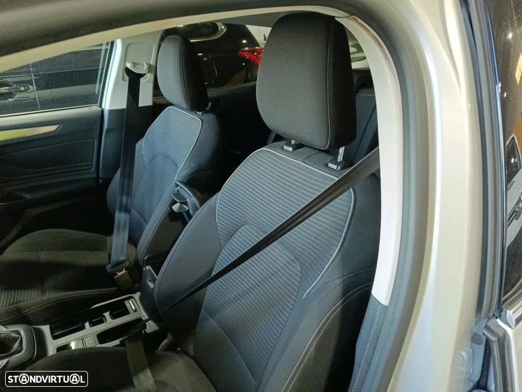 Ford Focus SW 1.5 TDCi EcoBlue Titanium - 3