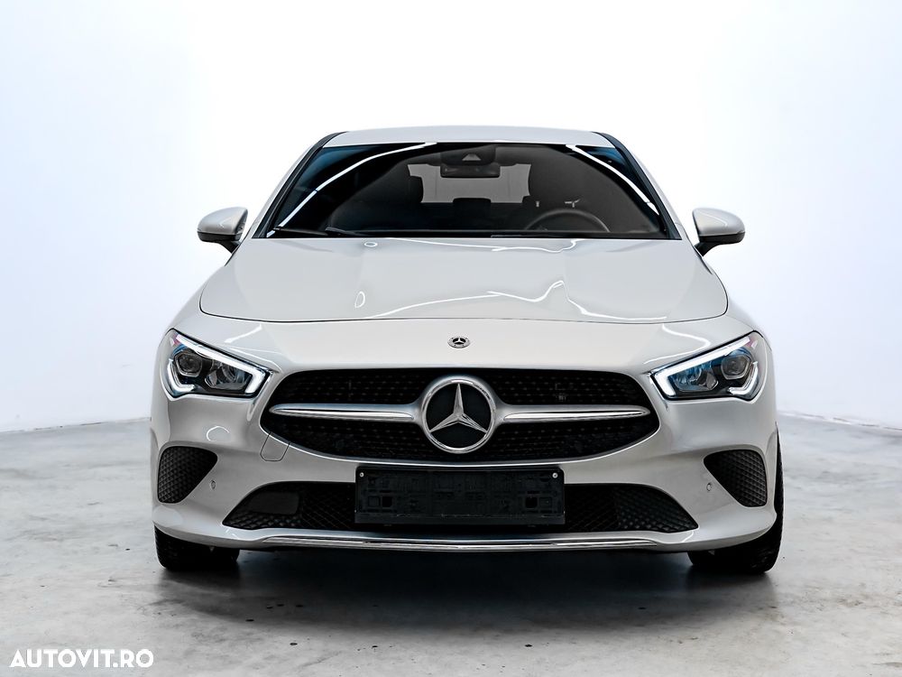 Mercedes-Benz CLA 250 e 8G-DCT - 3