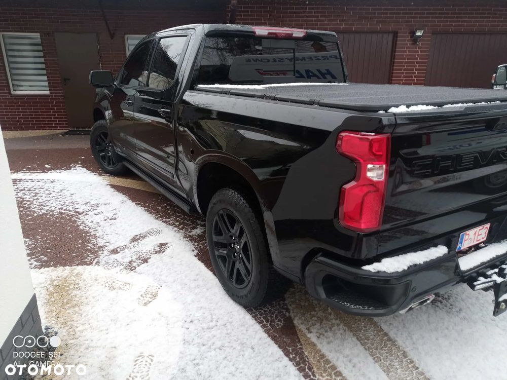 Chevrolet Silverado - 4