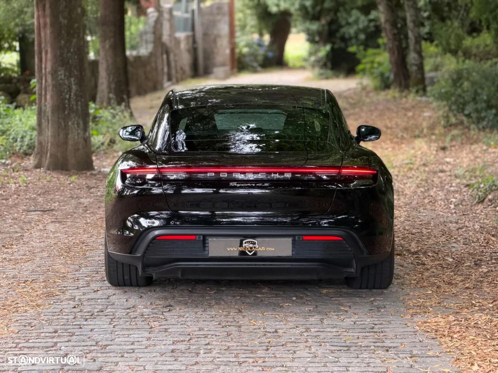 Porsche Taycan 4S Bateria Performance Plus - 7