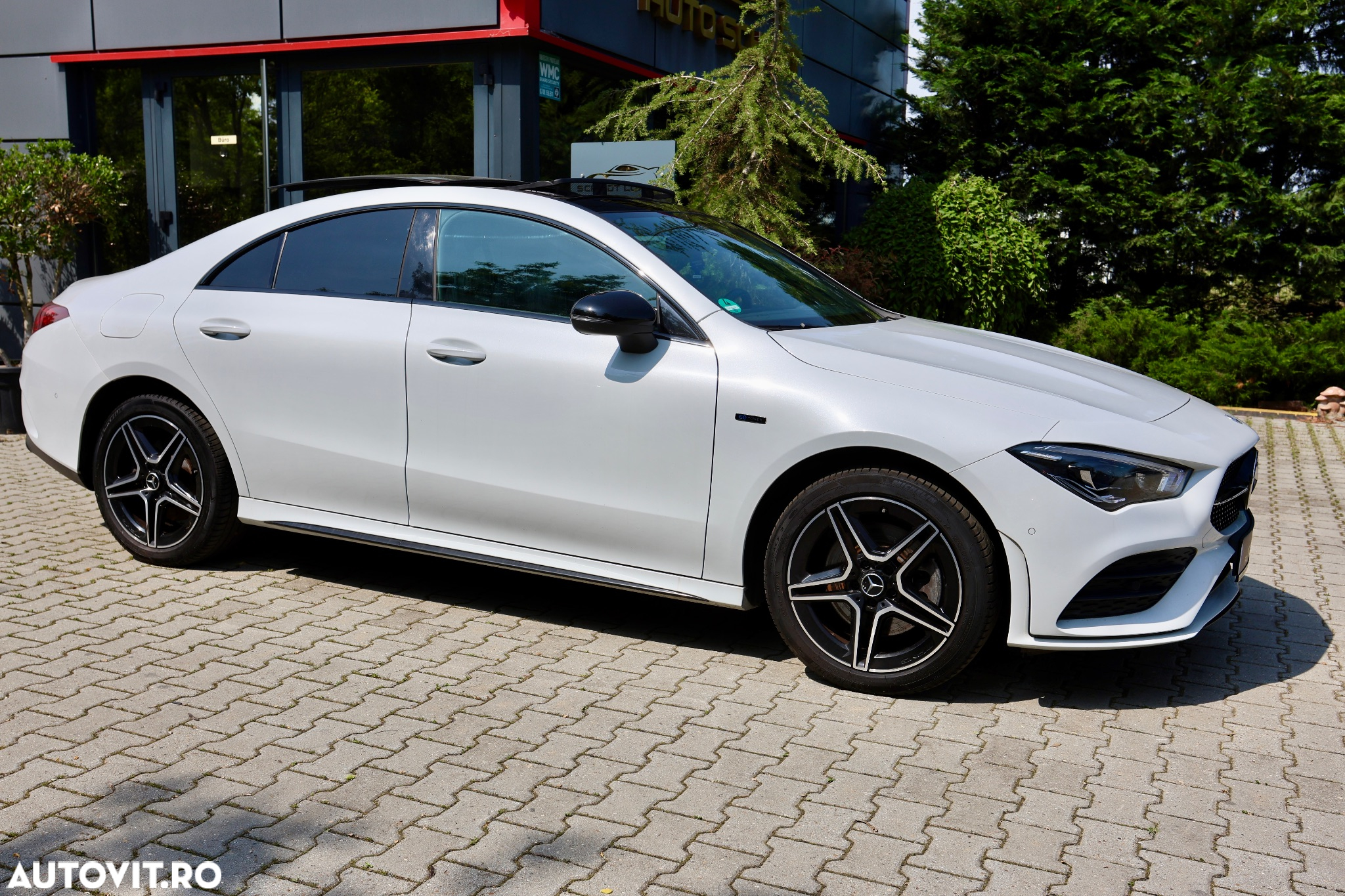 Mercedes-Benz CLA 250 e Shooting Brake 8G-DCT AMG Line Advanced Plus - 3