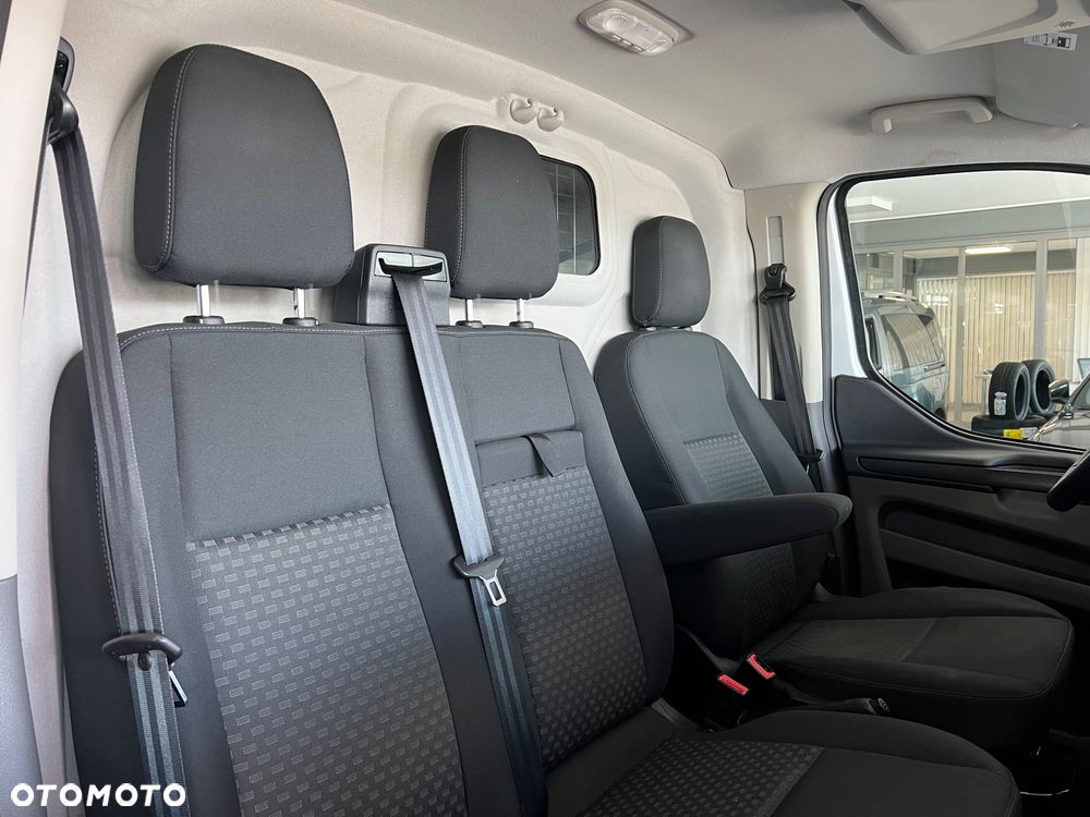 Ford Transit Custom - 40