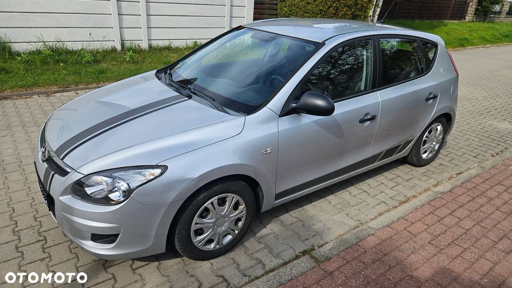 Hyundai i30 1.4 Comfort - 9