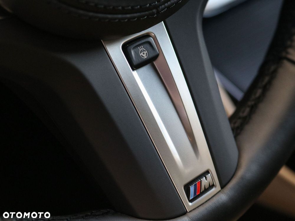 BMW X4 - 28