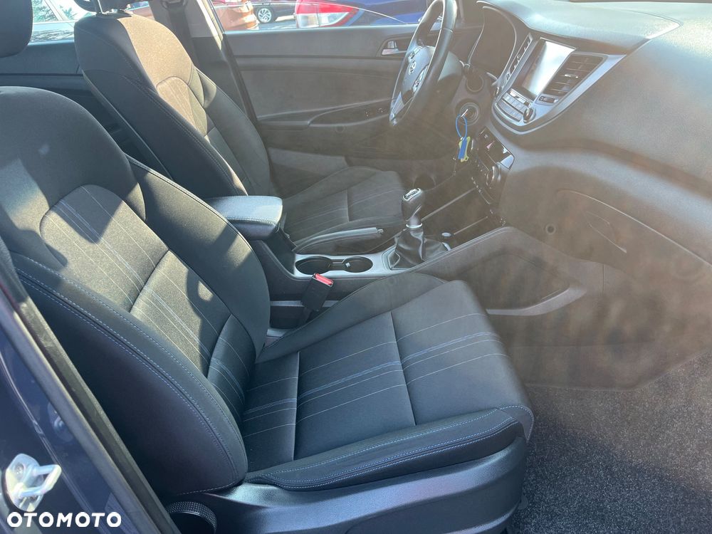 Hyundai Tucson 1.6 Turbo 2WD Navi - 27