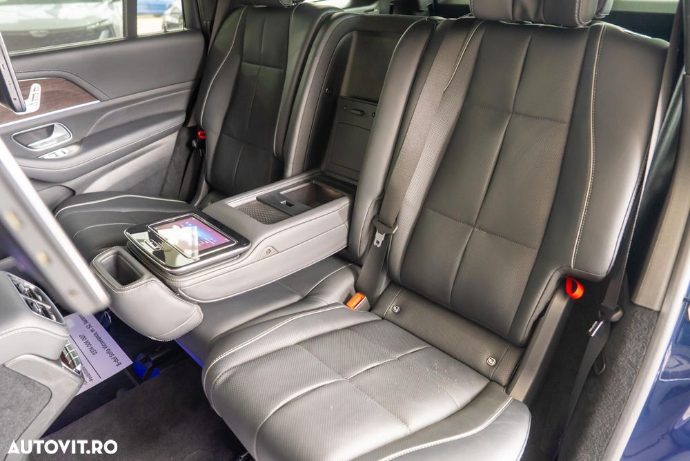 Mercedes-Benz GLS - 26