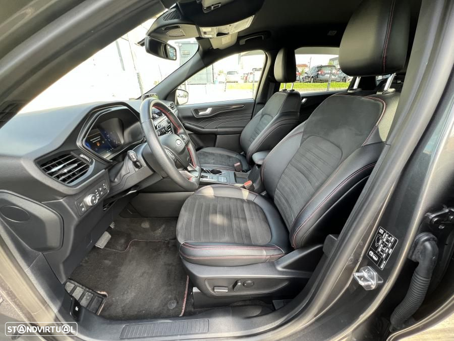 Ford Kuga 2.5 PHEV ST-Line X - 17