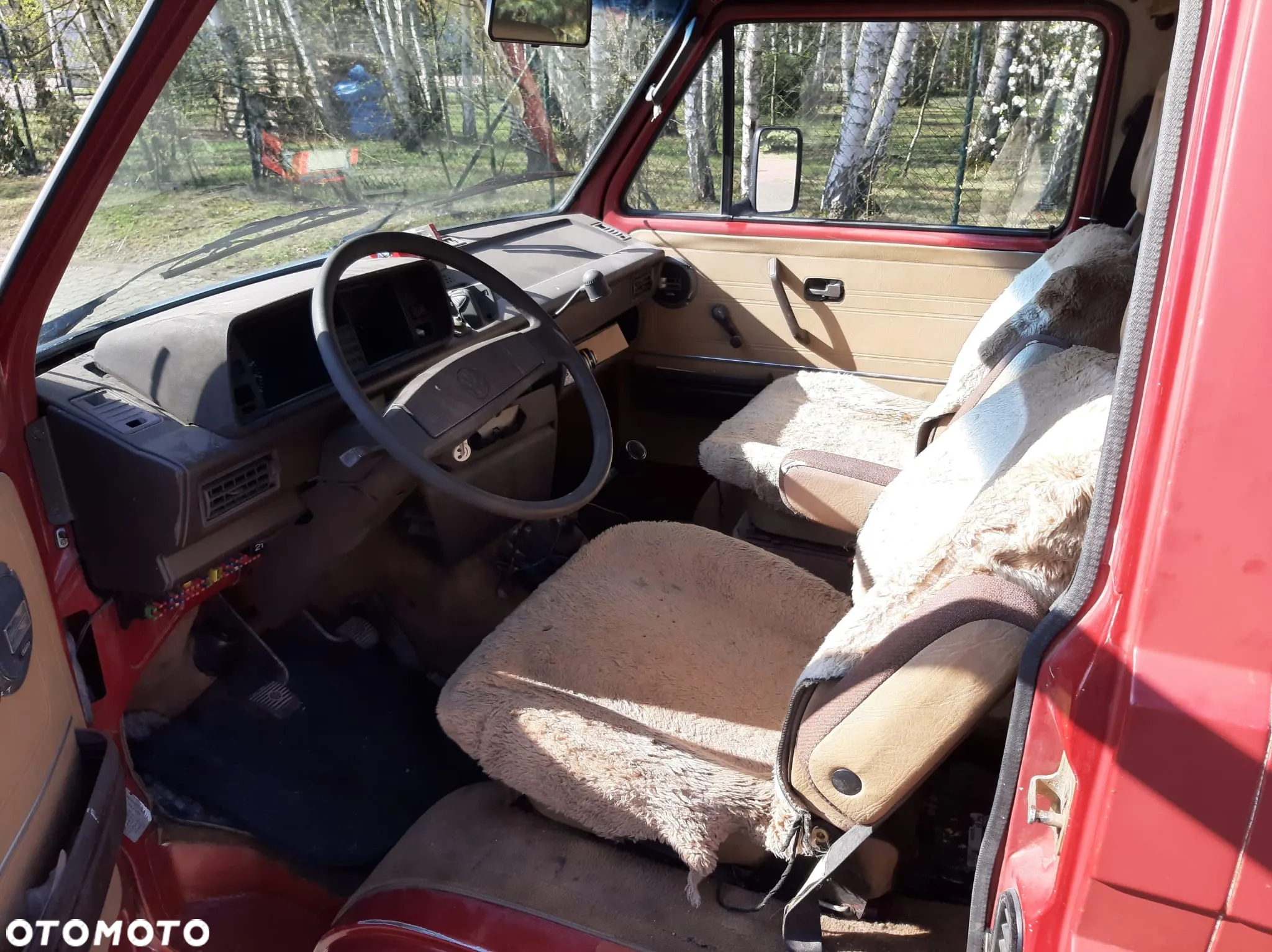 Volkswagen Multivan - 10