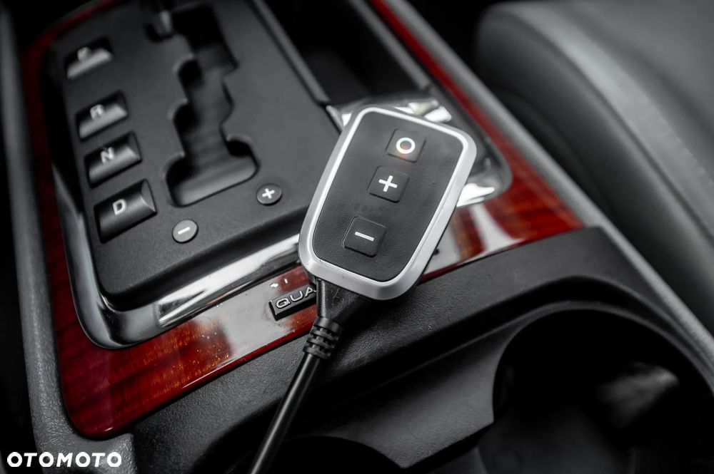 Jeep Grand Cherokee 5.7 V8 HEMI Automatik Limited - 31