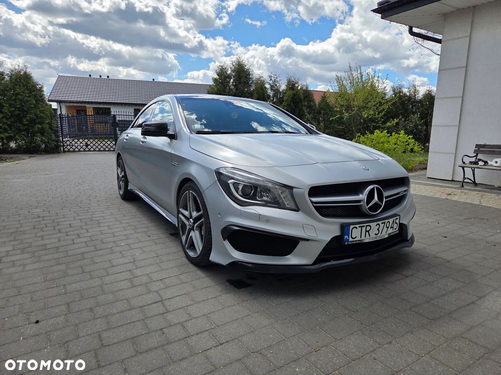 Mercedes-Benz CLA - 2