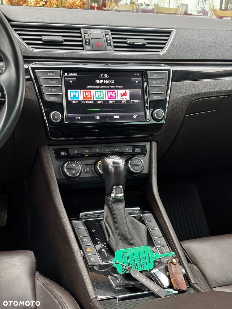 Skoda Superb 2.0 TDI 4x4 DSG L&K - 22