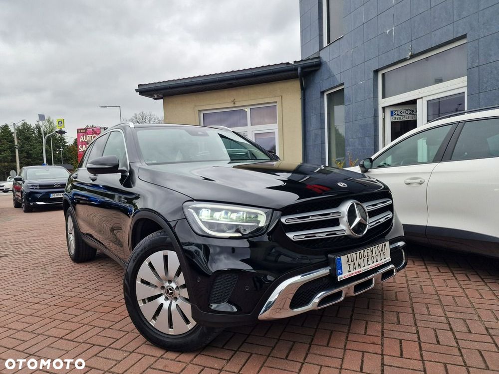 Mercedes-Benz GLC 300 e PHEV 4-Matic Avantgarde - 12