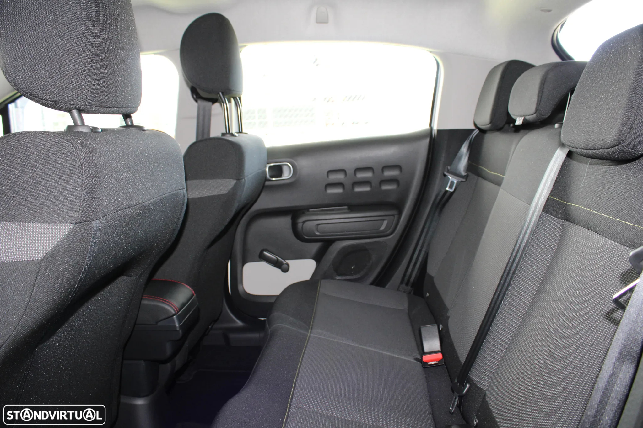 Citroën C3 1.2 PureTech Feel - 10