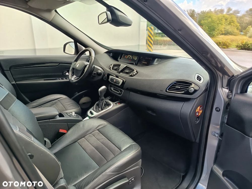 Renault Grand Scenic dCi 150 FAP Bose Edition - 20