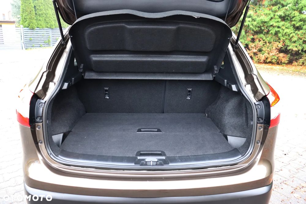 Nissan Qashqai 1.6 DIG-T 360 - 30