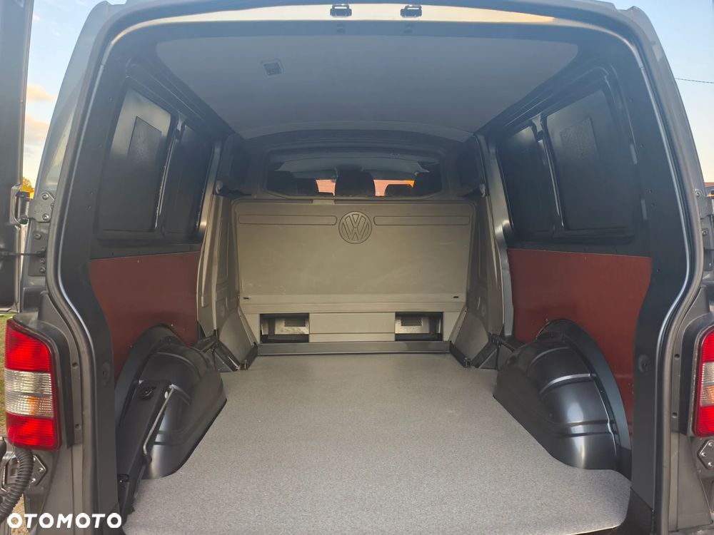 Volkswagen Transporter - 35