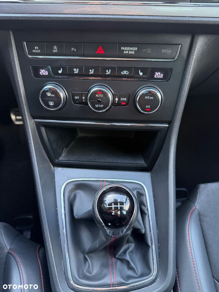 Seat Leon 2.0 TDI DPF FR - 25