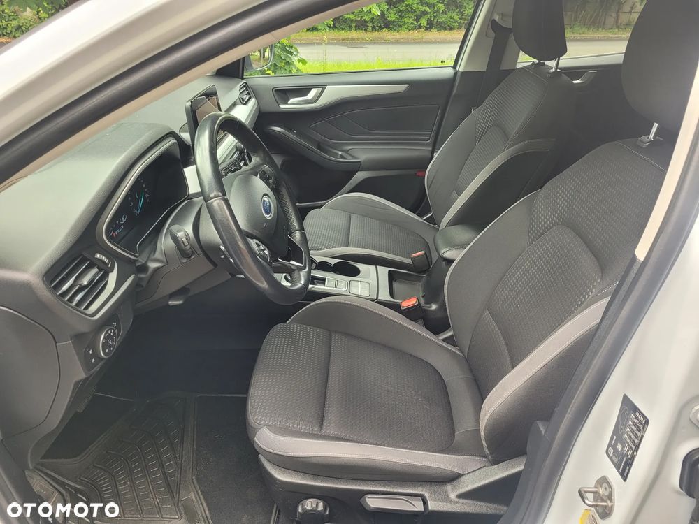 Ford Focus 2.0 TDCi Gold X ASS PowerShift - 18