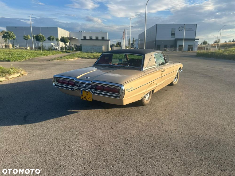 Ford Thunderbird - 7