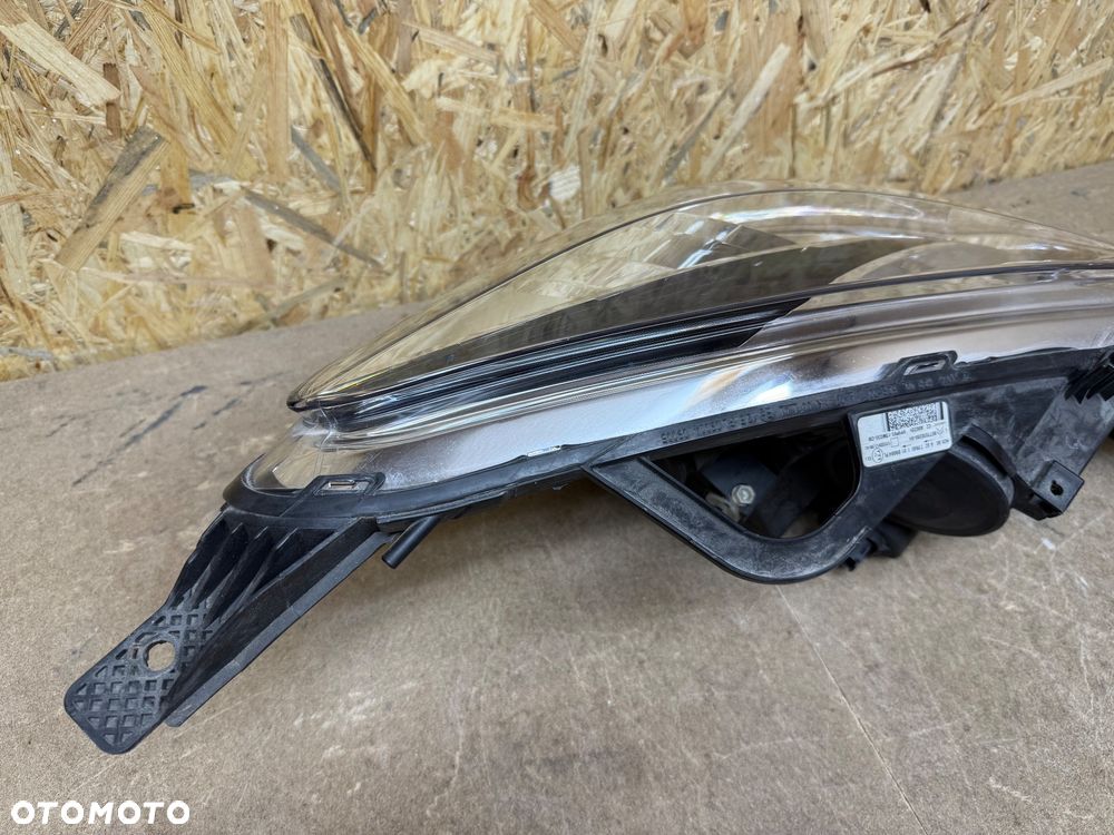 LAMPA LEWA REFLEKTOR LEWY PRZÓD CITROEN C3 II DS3 9677038280 VP9PVX-13W030-CM - 6