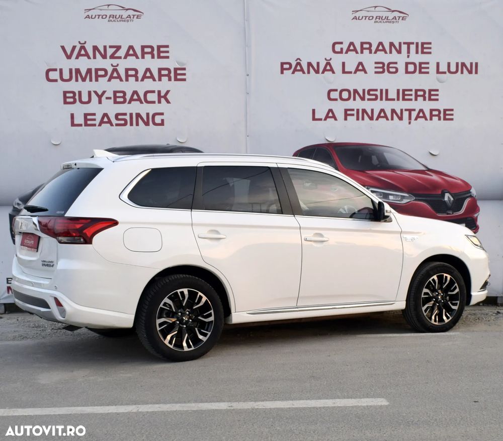 Mitsubishi Outlander 2.0 4WD - 4