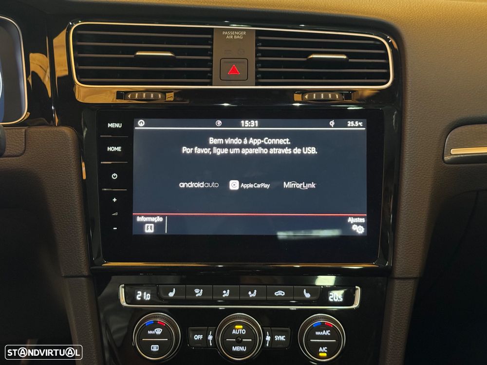 VW Golf 2.0 TSI GTI DSG Performance - 14