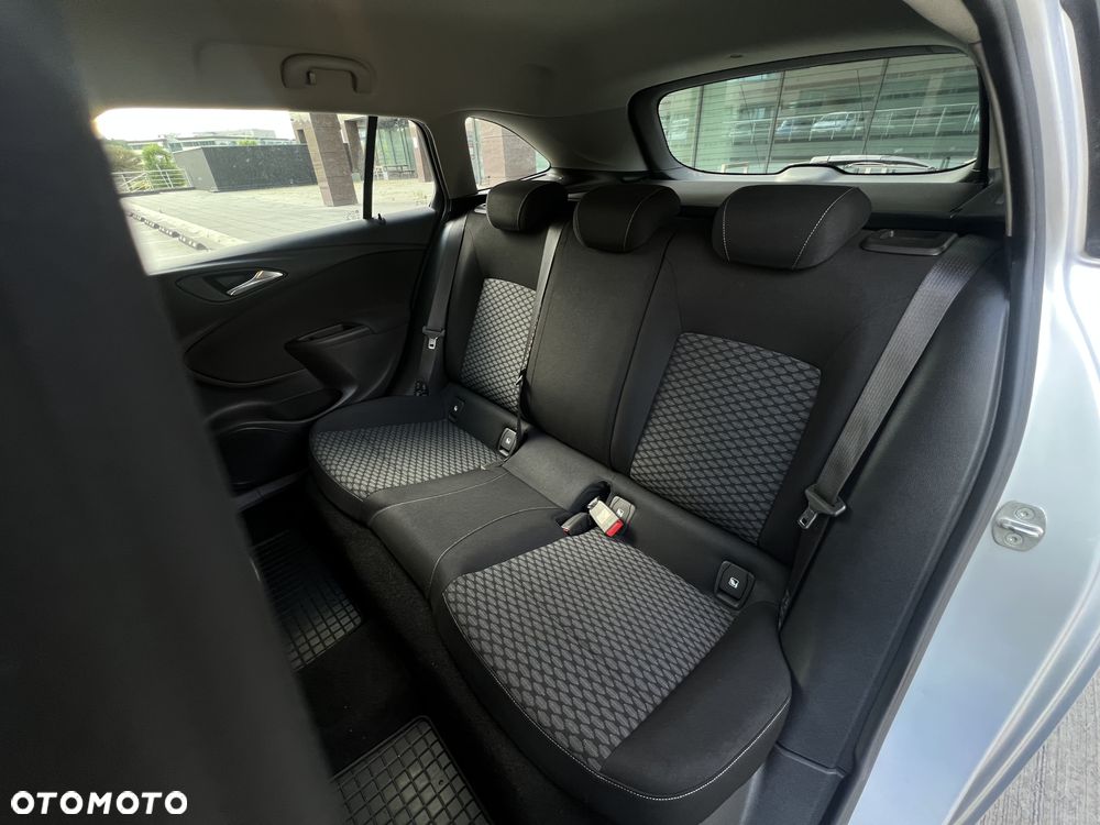 Opel Astra 1.4 T GPF Enjoy S&S - 12