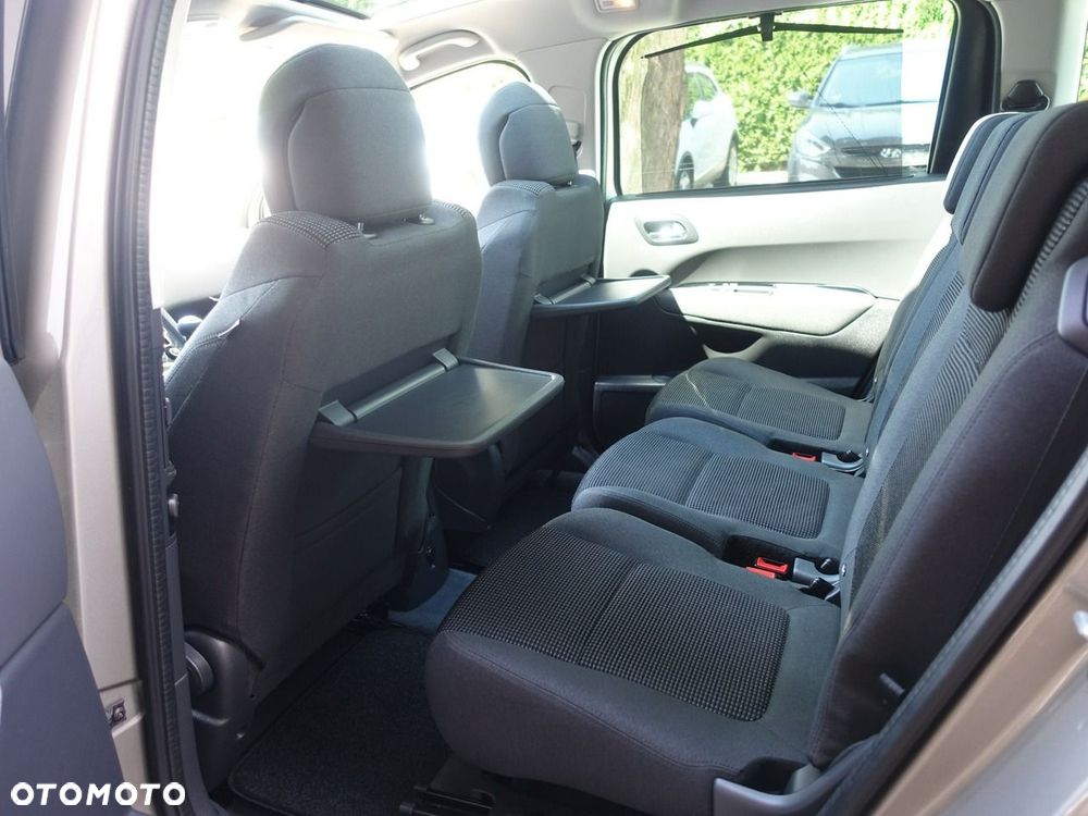 Peugeot 5008 1.2 PureTech Allure S&S - 12