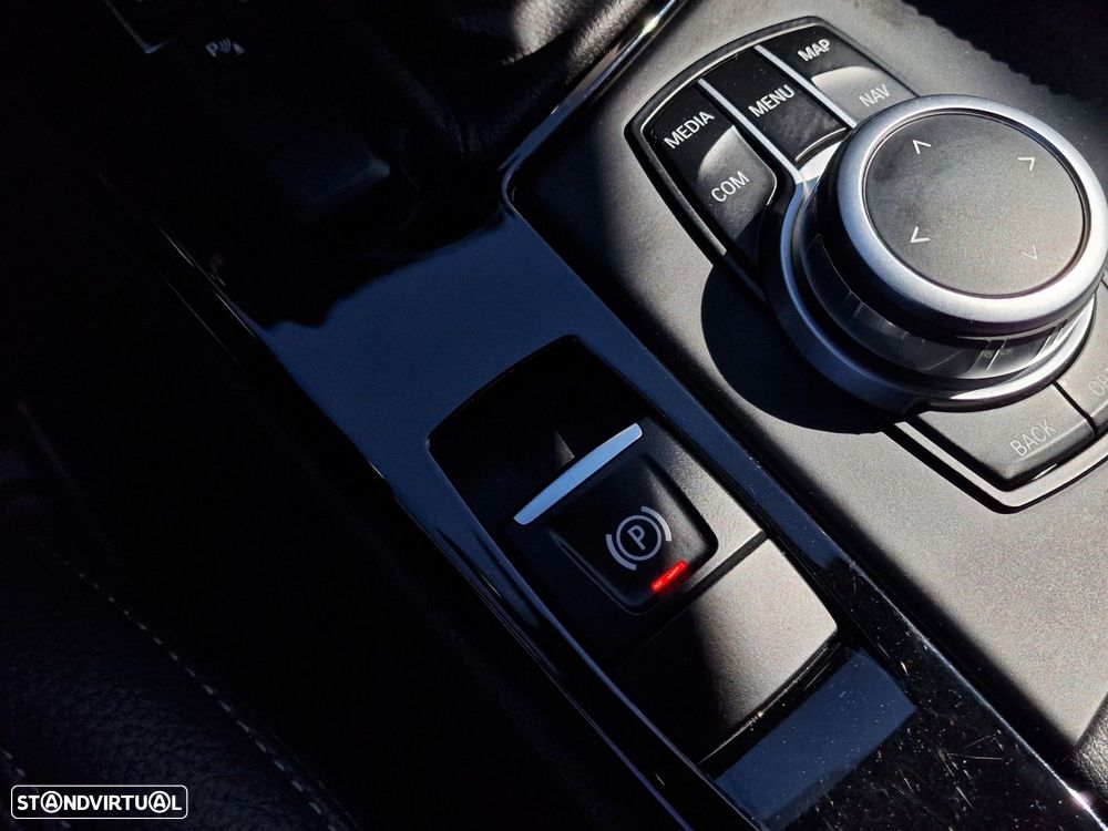 BMW X1 16 d sDrive Line Sport Auto - 36