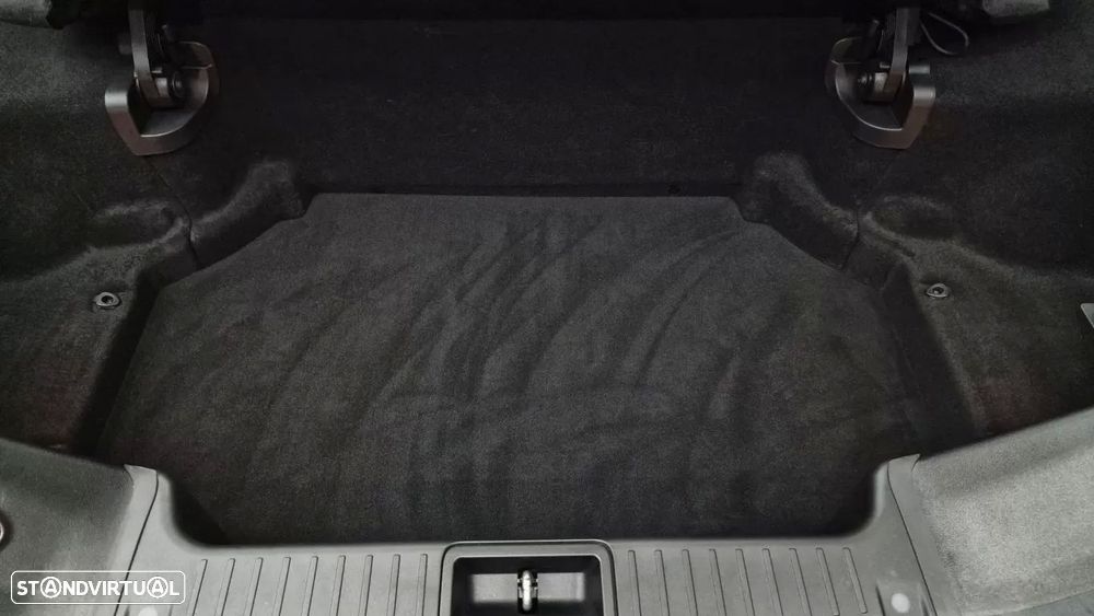 Mercedes-Benz SL 400 9G-TRONIC designo edition — fotografia 18