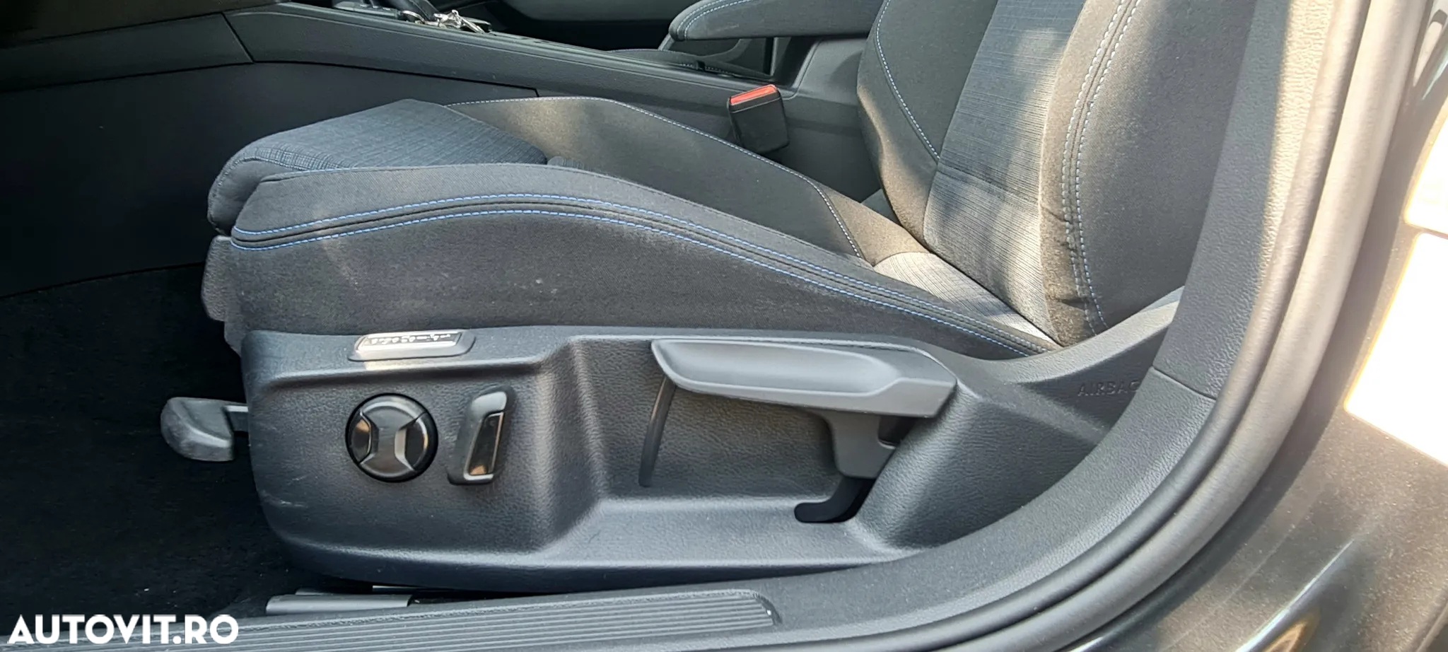 Volkswagen Passat Variant 1.4 TSI Plug-In-Hybrid DSG GTE - 12